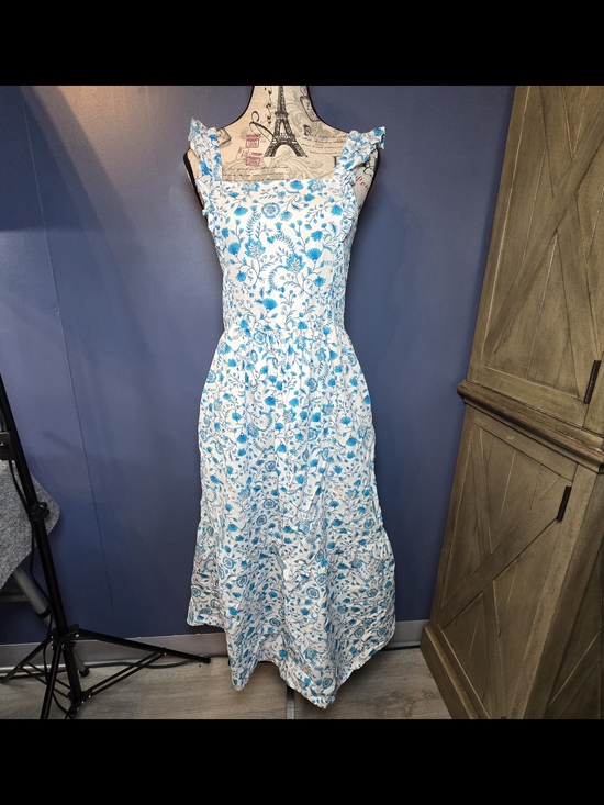 Draper James Dresses & Skirts - Draper James Blue White Floral Midi Dress Women's S Square Neck Ruffle Cottage